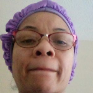 Meet your Posher, Vickie